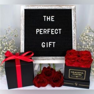 Perfect Valentine Gift❤️Preserved Forever Roses